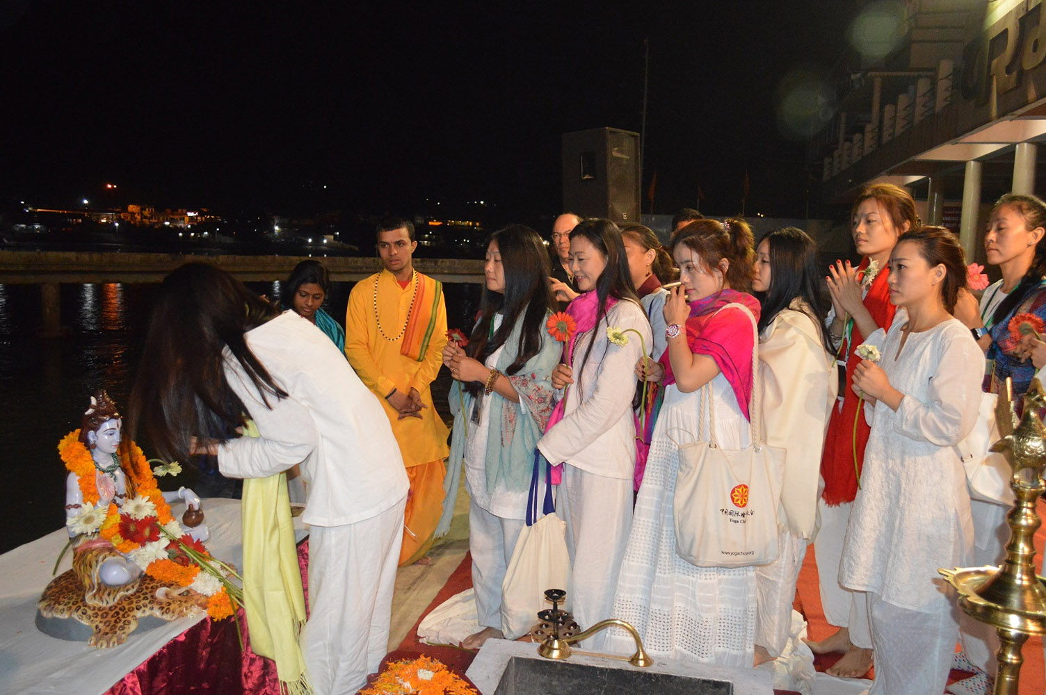 LAKSHIYA TOURS AND TRAVELS