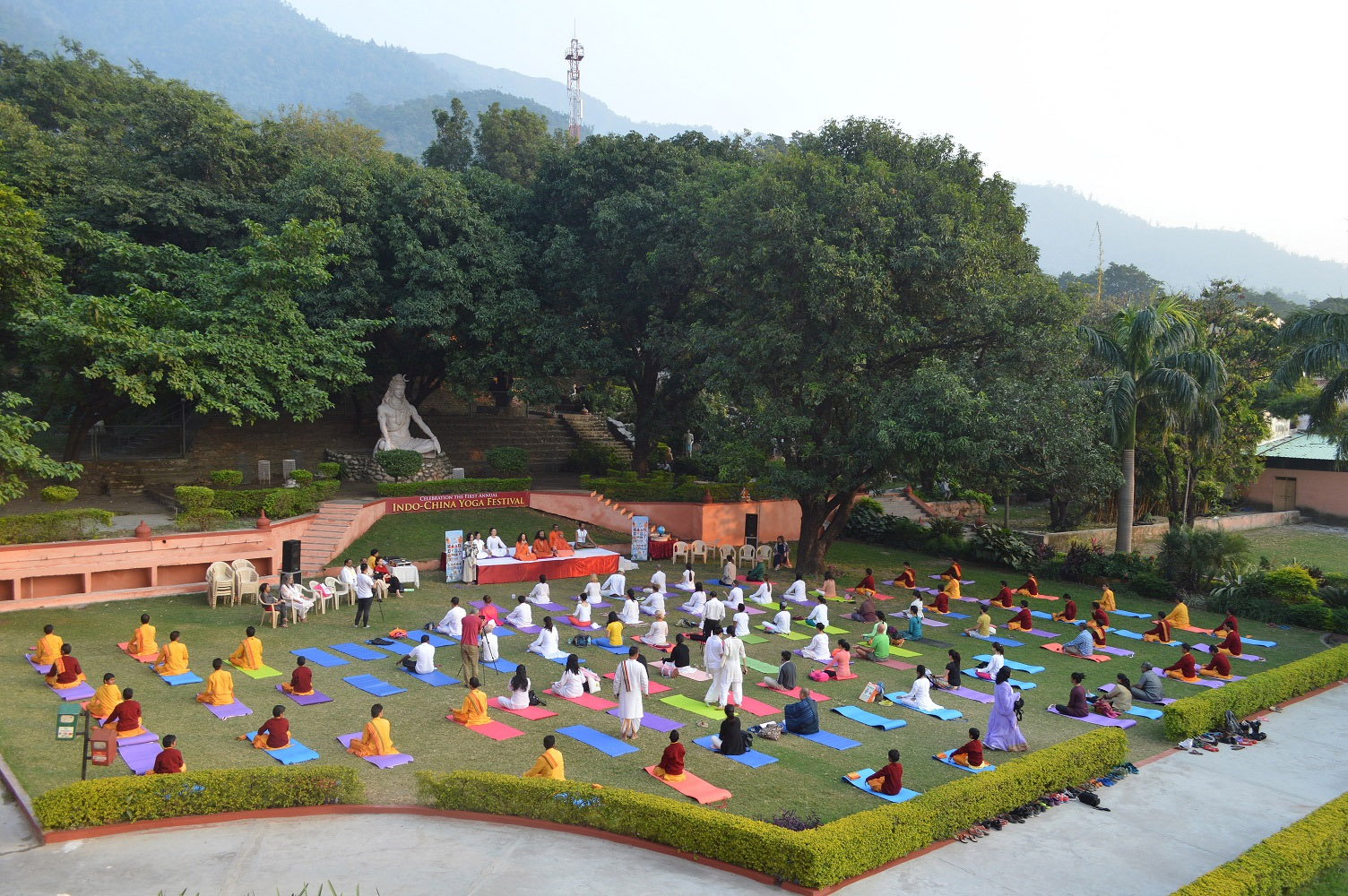 LAKSHIYA TOURS AND TRAVELS